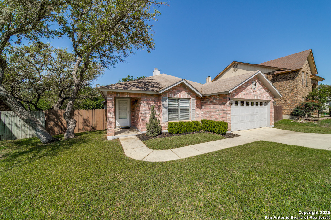 Property Photo: 21607 Hyerwood TX 78259
