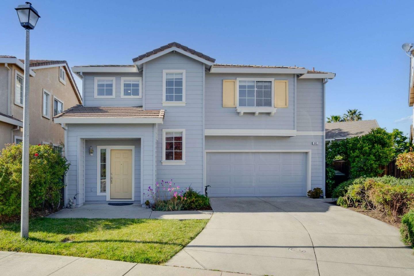 945 Windsor Hills Circle  San Jose CA 95123 photo