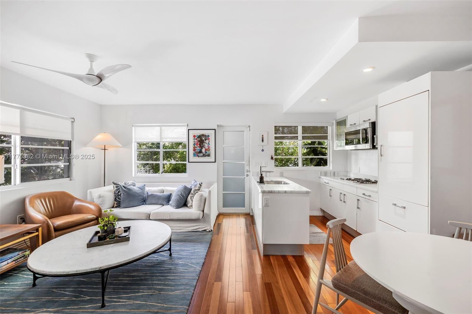 Property Photo:  310 Jefferson Ave 1  FL 33139 