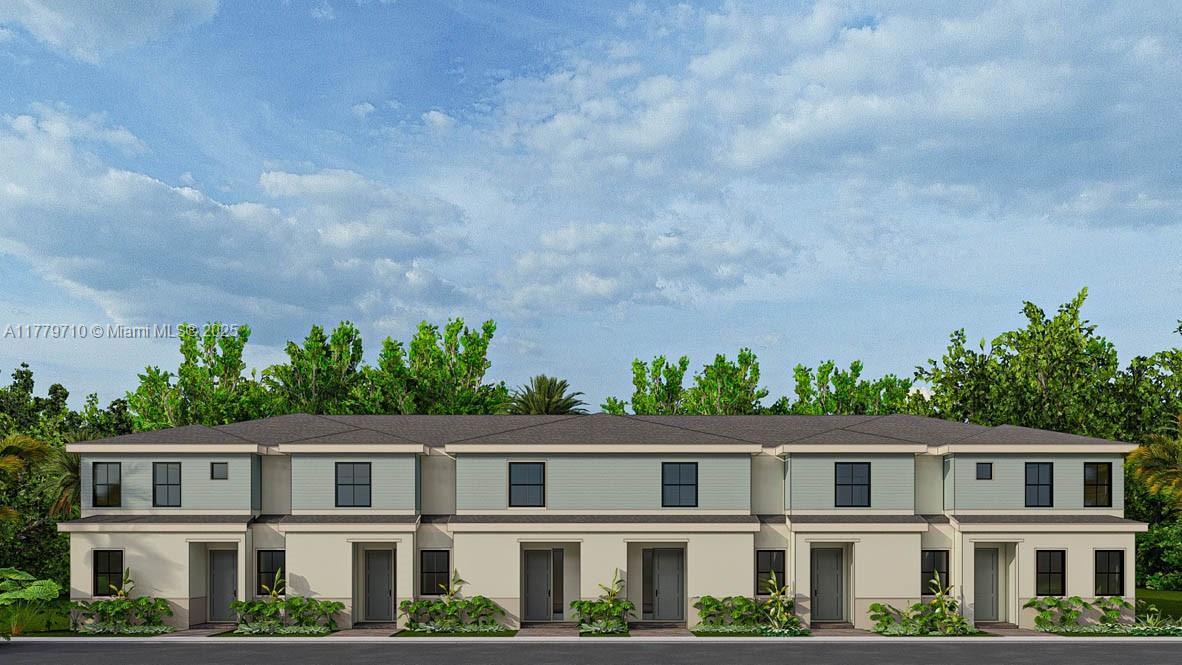 Property Photo:  1340 NE 3rd Avenue  FL 33034 
