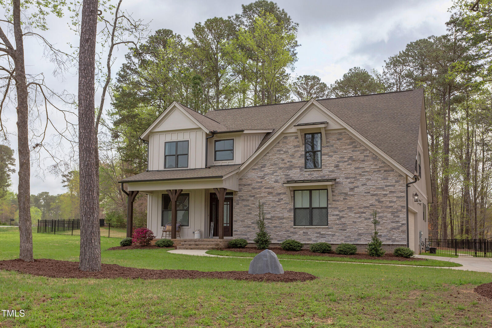 Property Photo: 3881 Whisperwood Court NC 27596