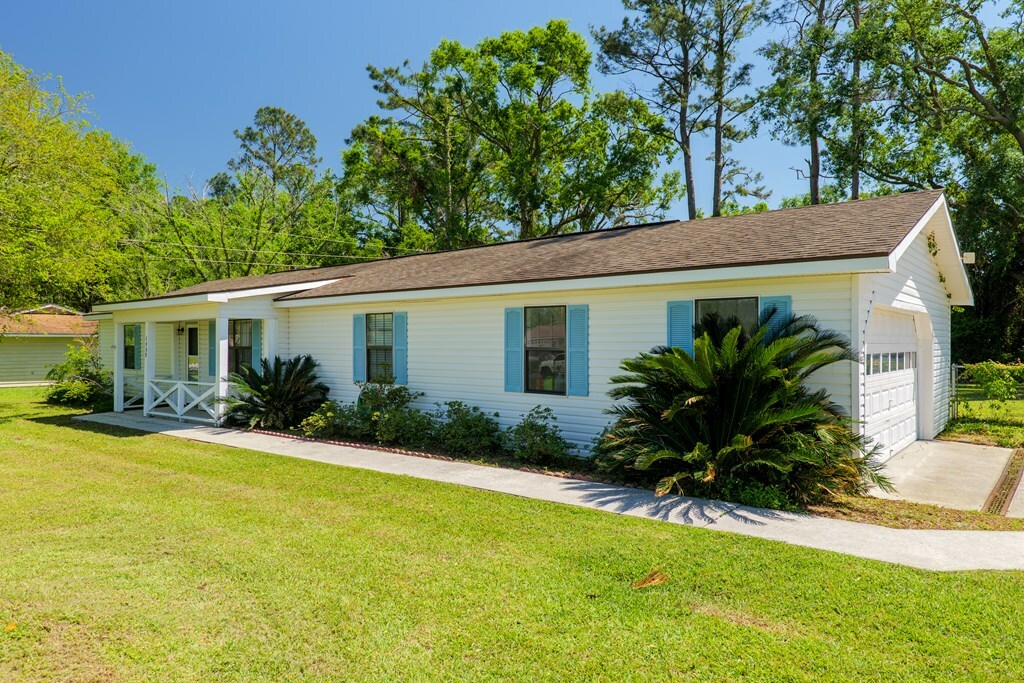 Property Photo: 3908 Greenridge Drive GA 31605