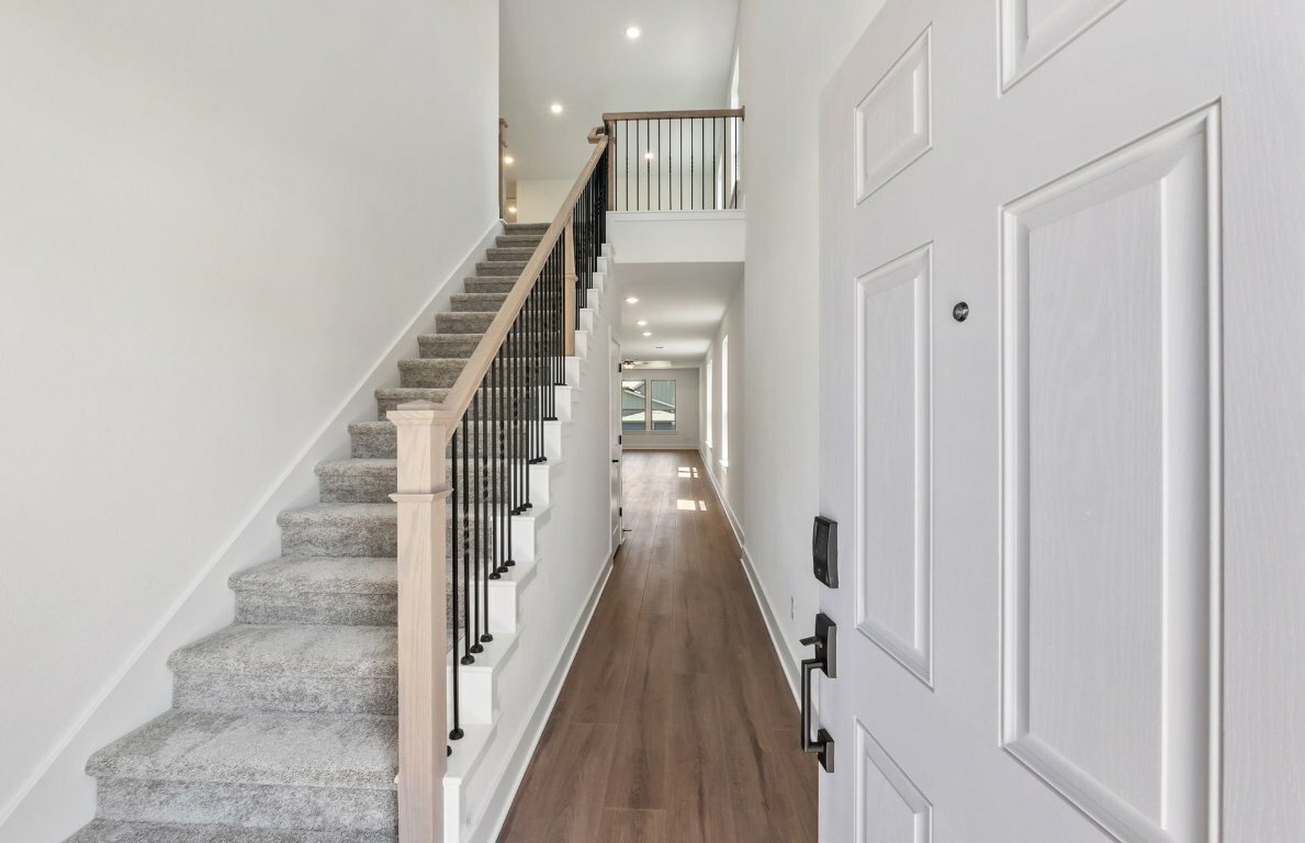 Property Photo: 405 Bristlecone Bend TX 78642