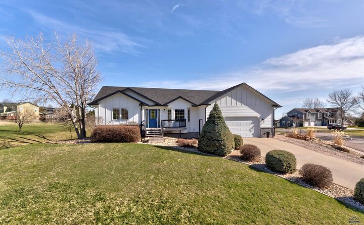 Property Photo: 5303 Conifer Ln SD 57702