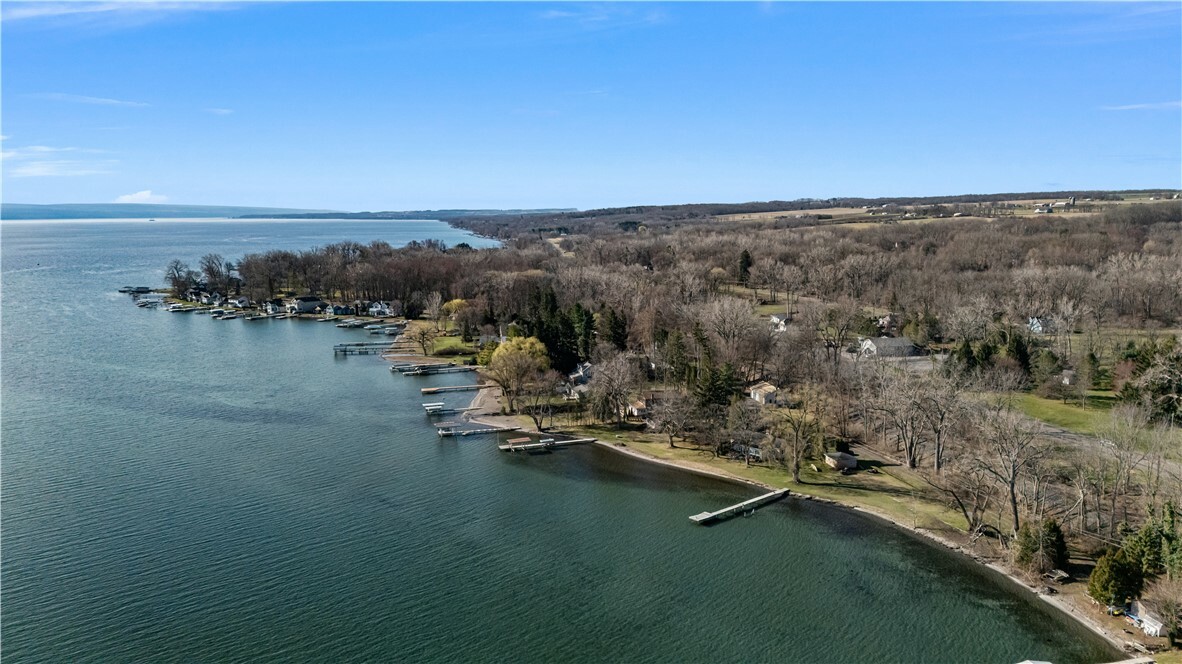 Property Photo: 5249 North Kashong Point NY 14456