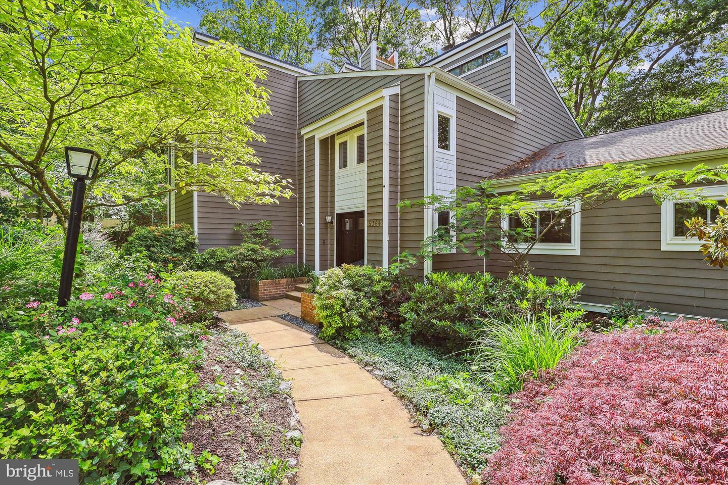 Property Photo: 6364 Evangeline Lane VA 22312