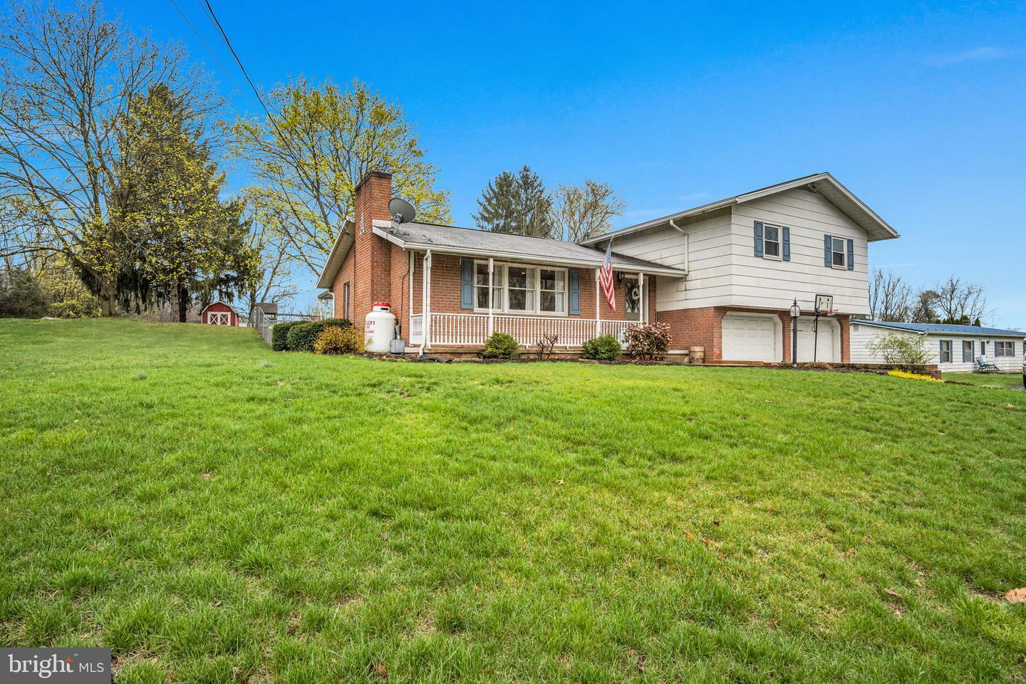 Property Photo: 2166 New Franklin Road W PA 17202