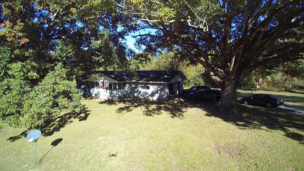 Property Photo: 5080 Holly Creek Cool Springs Road GA 30705