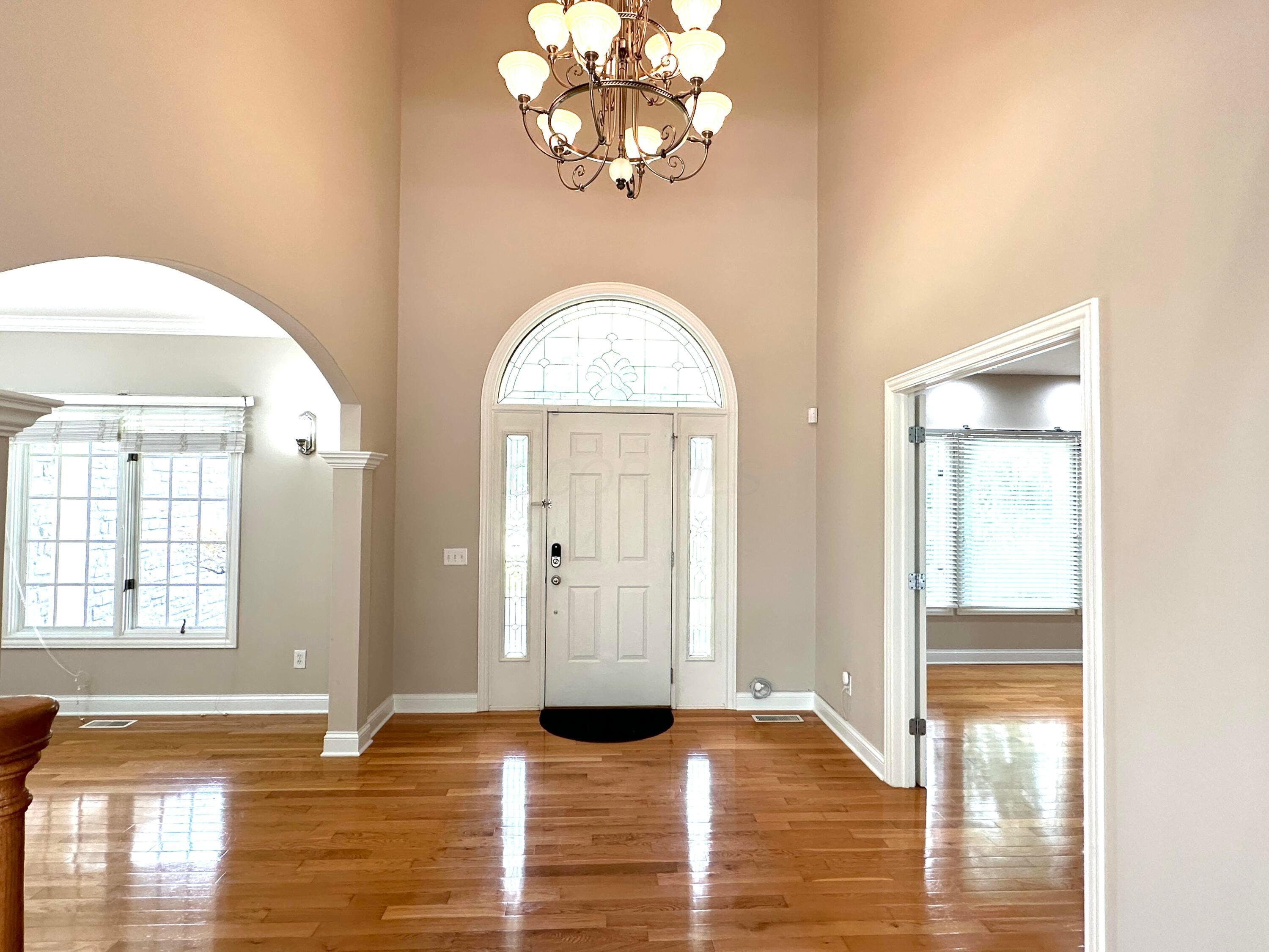 Property Photo:  4201 Penrith Court  OH 43016 