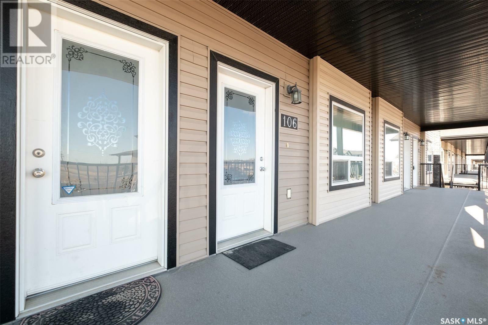 Property Photo:  106 3810 Dewdney Avenue E  SK S4Z 0A6 