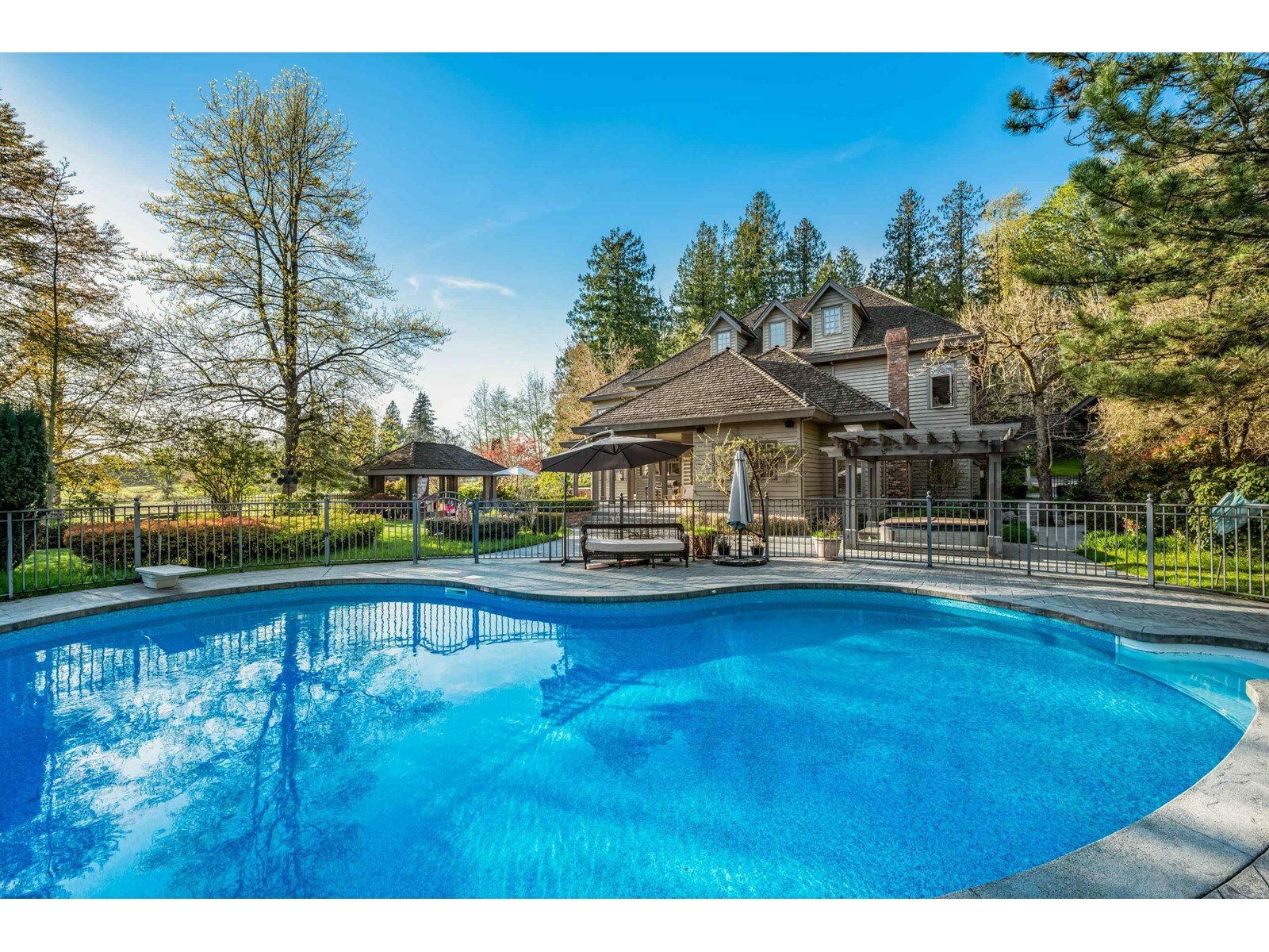 Property Photo: 22482 8 BC V2Z 2W4