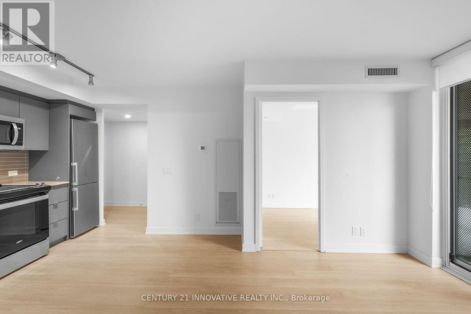 Property Photo: 30 Tretti Way 226 ON M3H 0E3