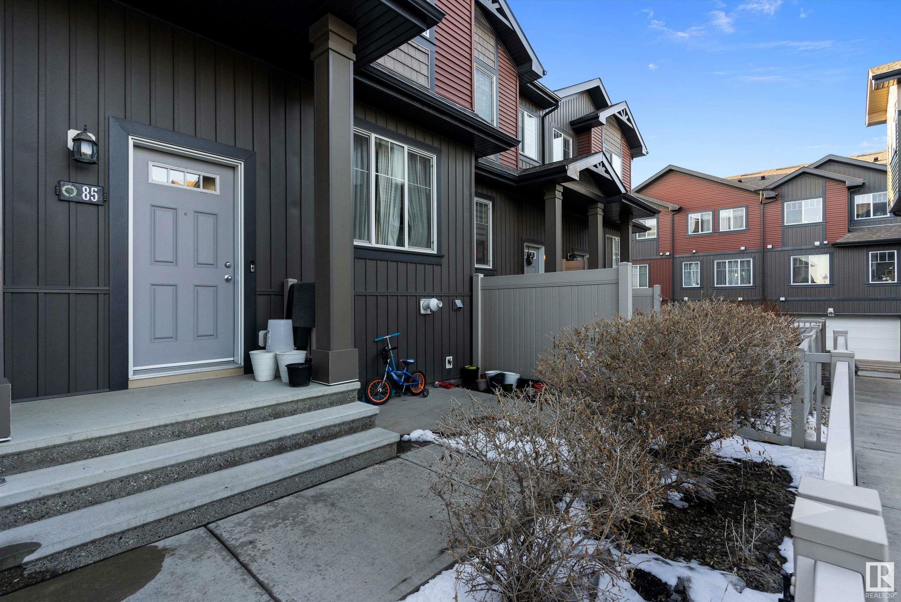 Property Photo: 3305 Orchards Link Link SW 85 AB T6X 2H1