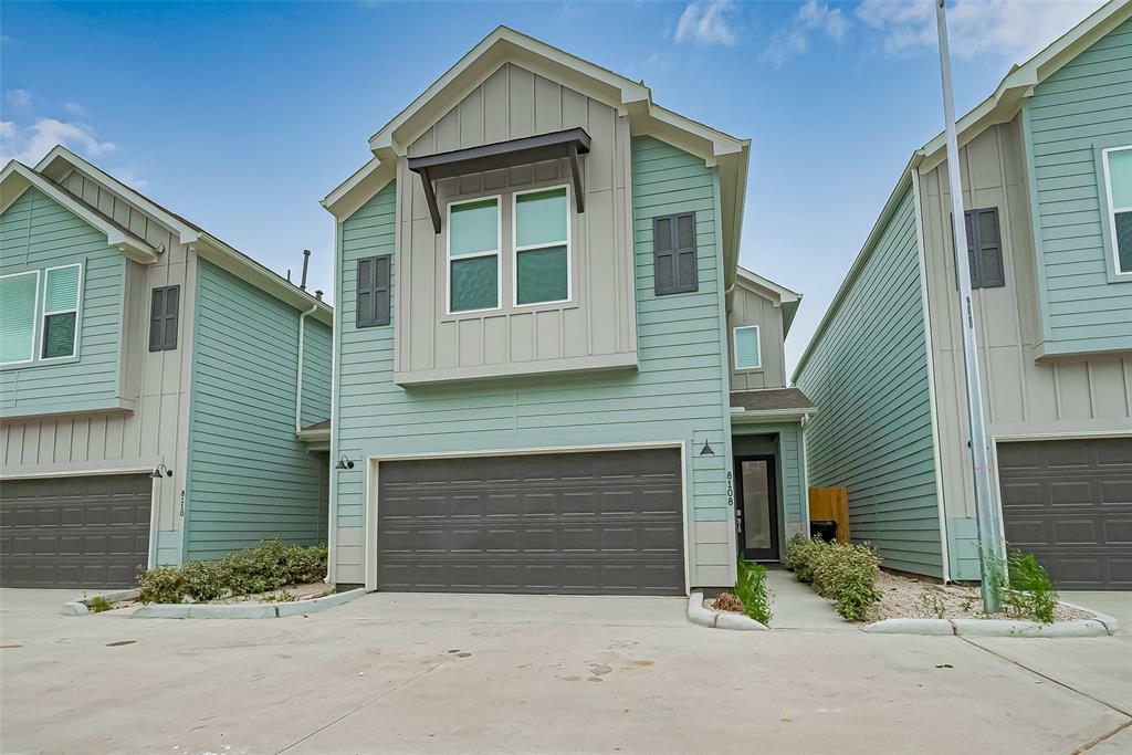 Property Photo: 8108 Esther Acres Lane TX 77088