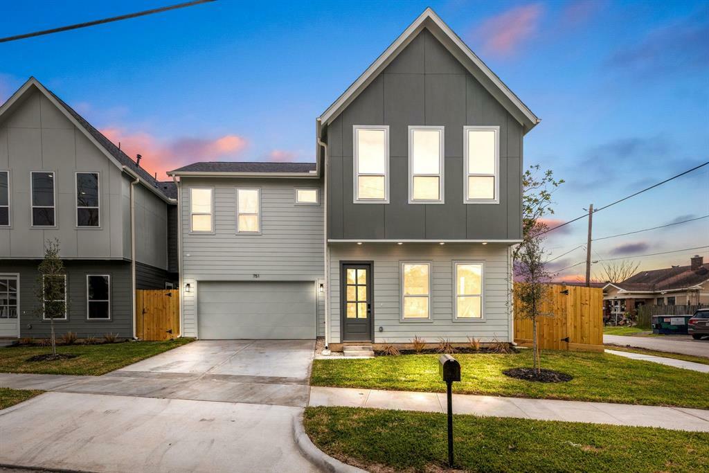 Property Photo: 751 Dumble Street TX 77023