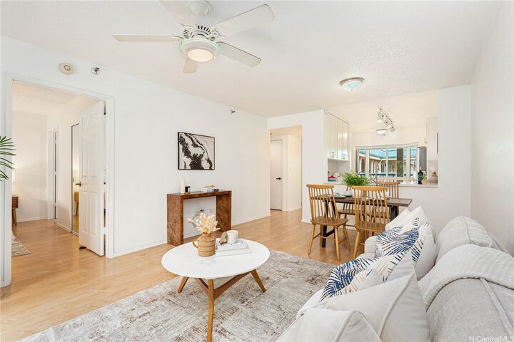 Property Photo: 1080 Ala Napunani Street 406 HI 96818