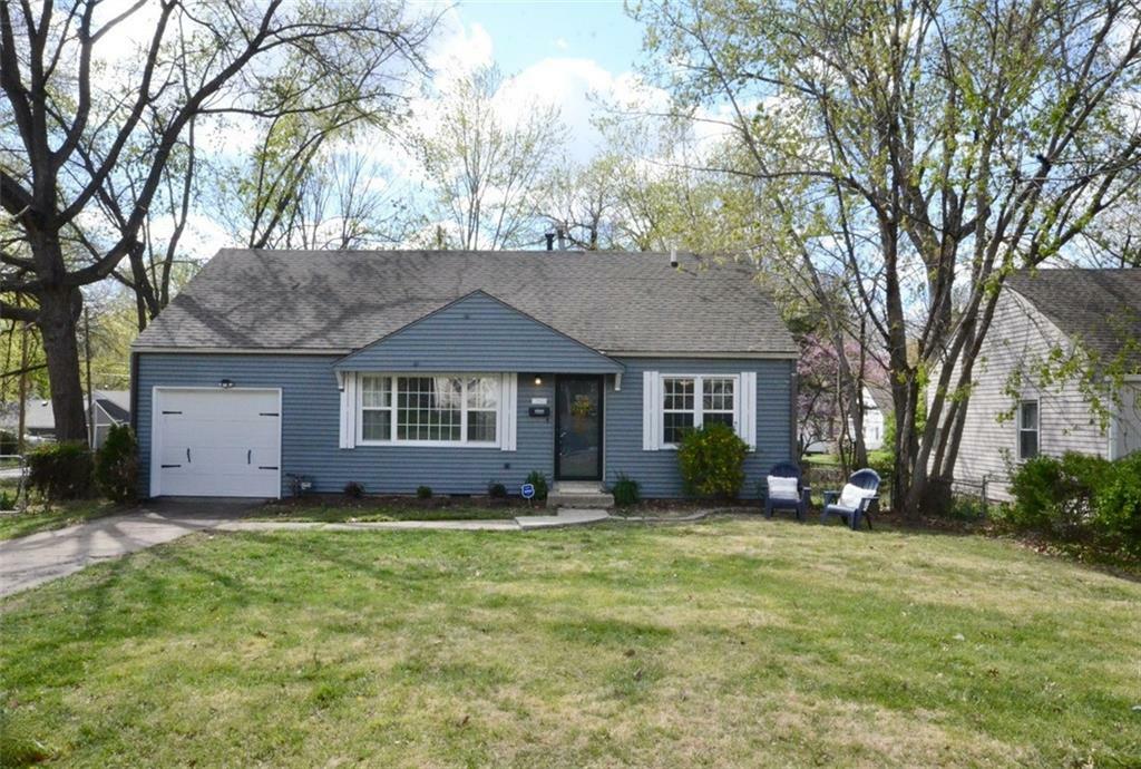 Property Photo: 7942 Jefferson Street MO 64114