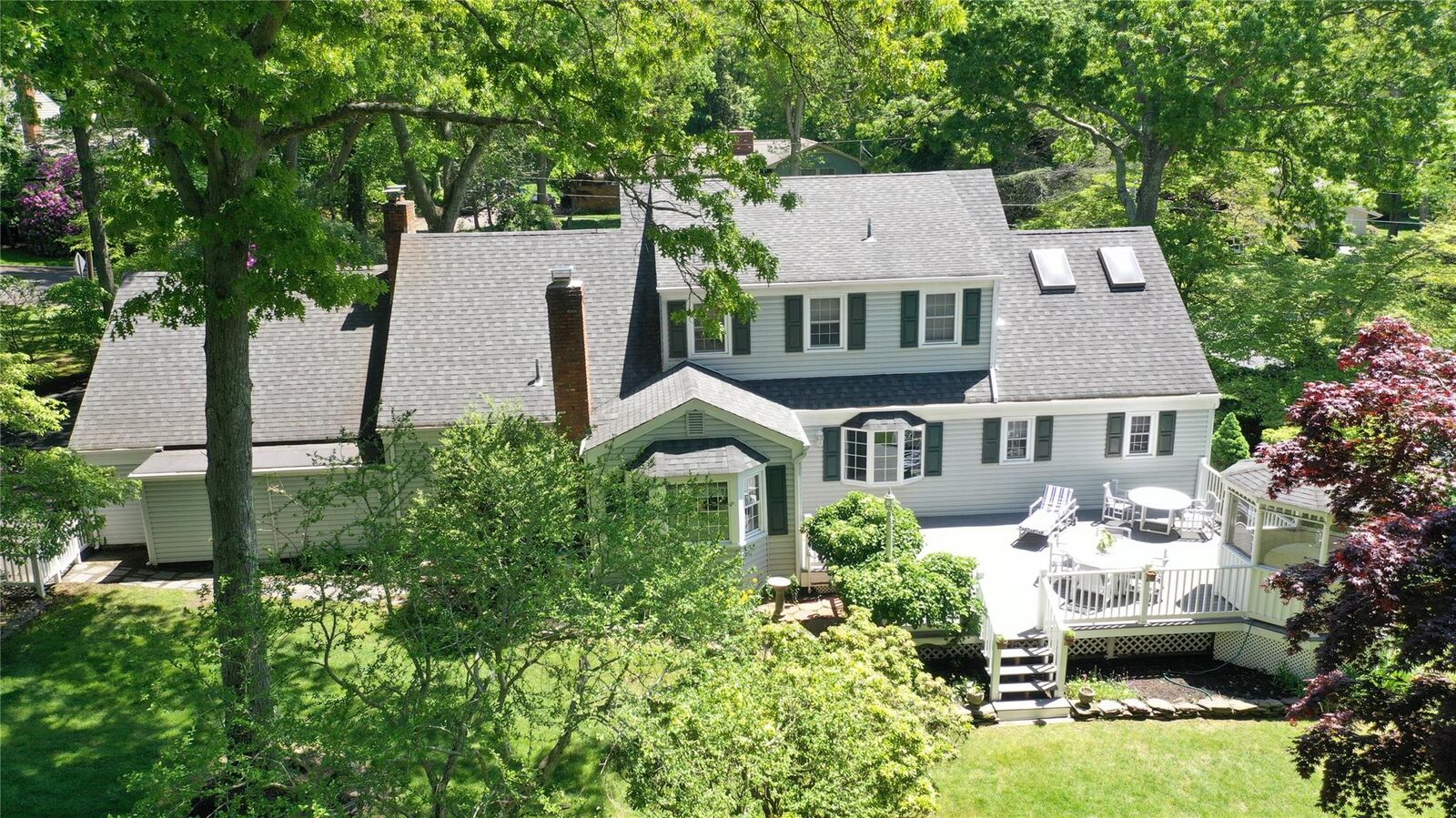 Property Photo: 14 Gateway Drive NY 11792