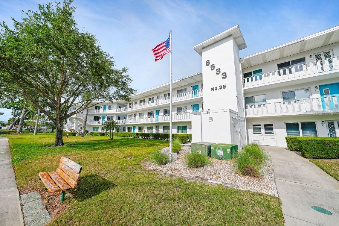 Property Photo:  8533 110th Street 207  FL 33772 