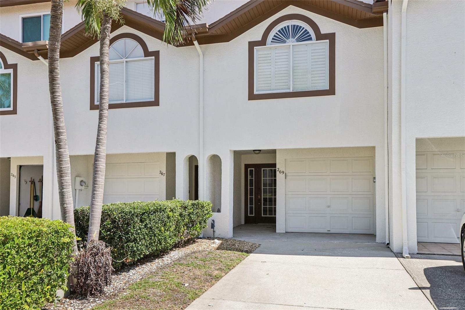 Property Photo: 269 Madeira Circle FL 33715