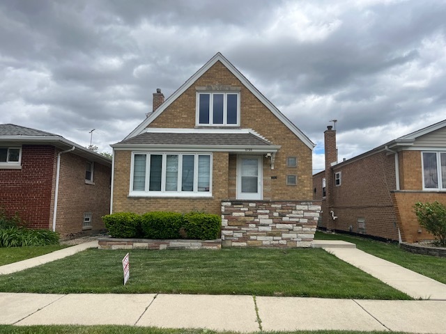 5705 S Mayfield Avenue  Chicago IL 60638 photo