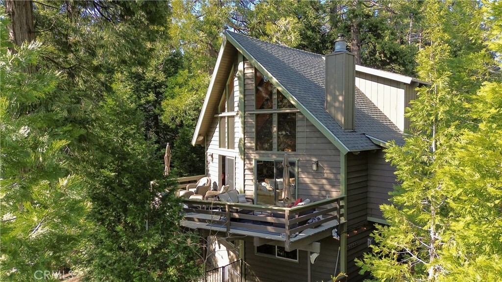 Property Photo: 229 Chippewa Lane CA 92352