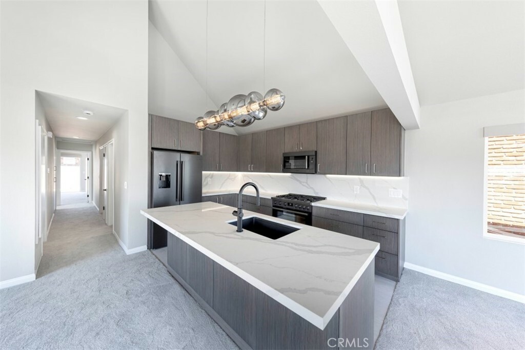 Property Photo: 209 39th Street B CA 92663