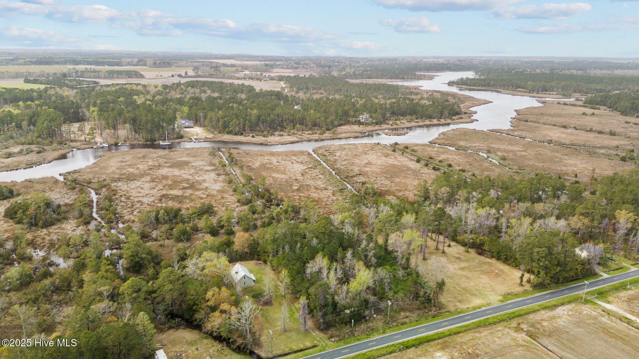 Property Photo: 543 Florence Road NC 28556