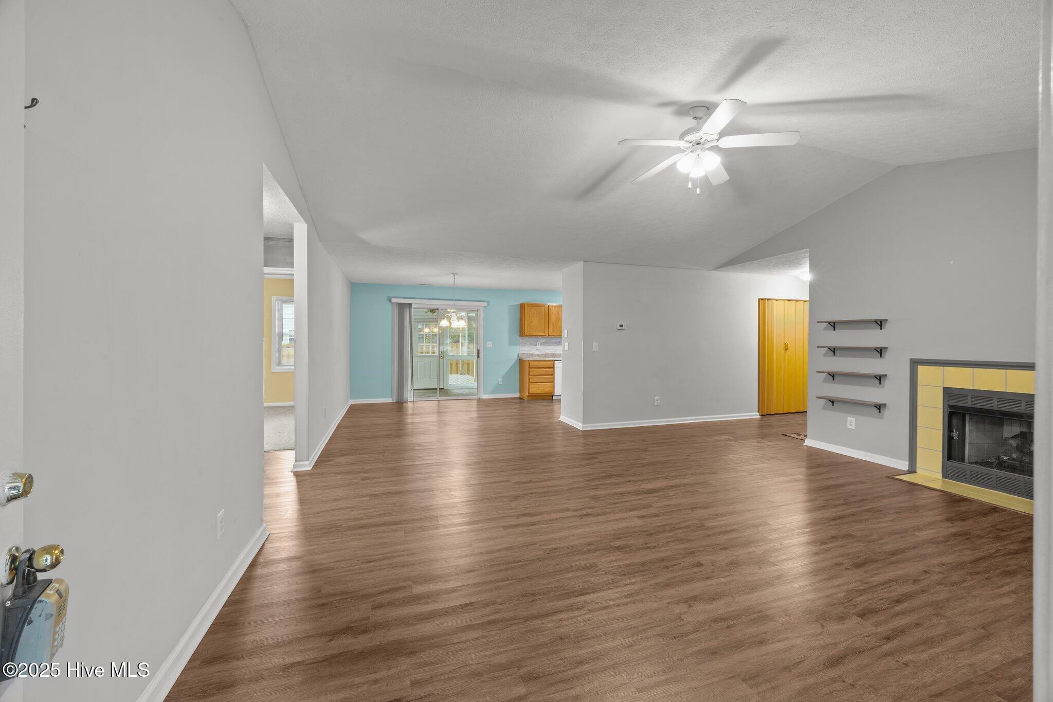 Property Photo: 5820 County Line Road NC 28562