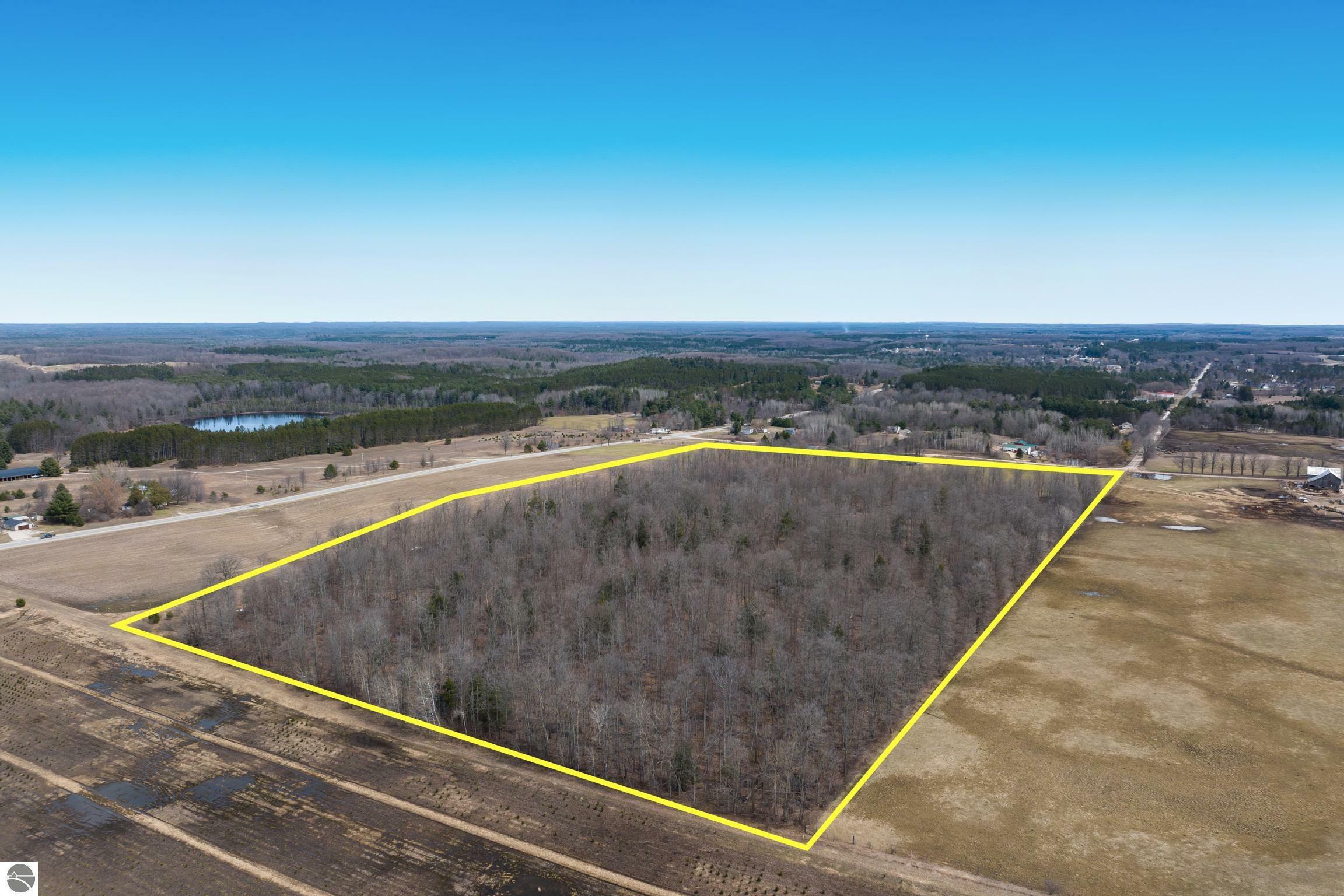7222 Van Pelt Road  Kingsley MI 49649 photo