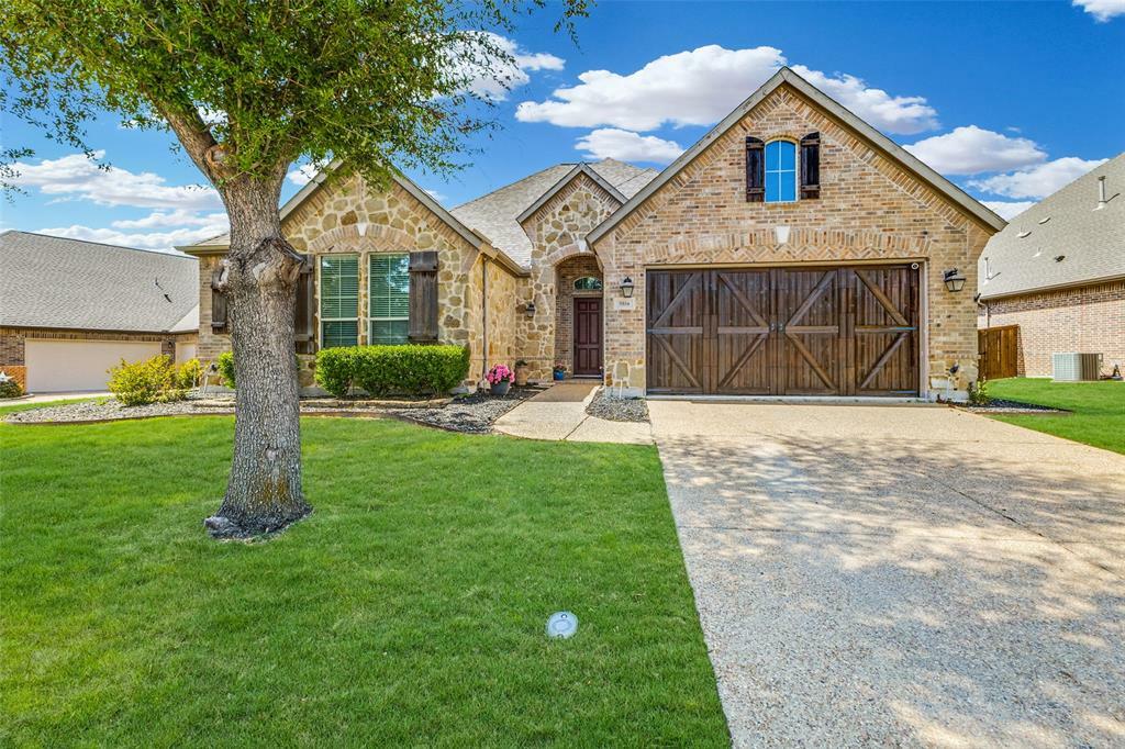 Property Photo: 5816 Sterling Trail TX 75071