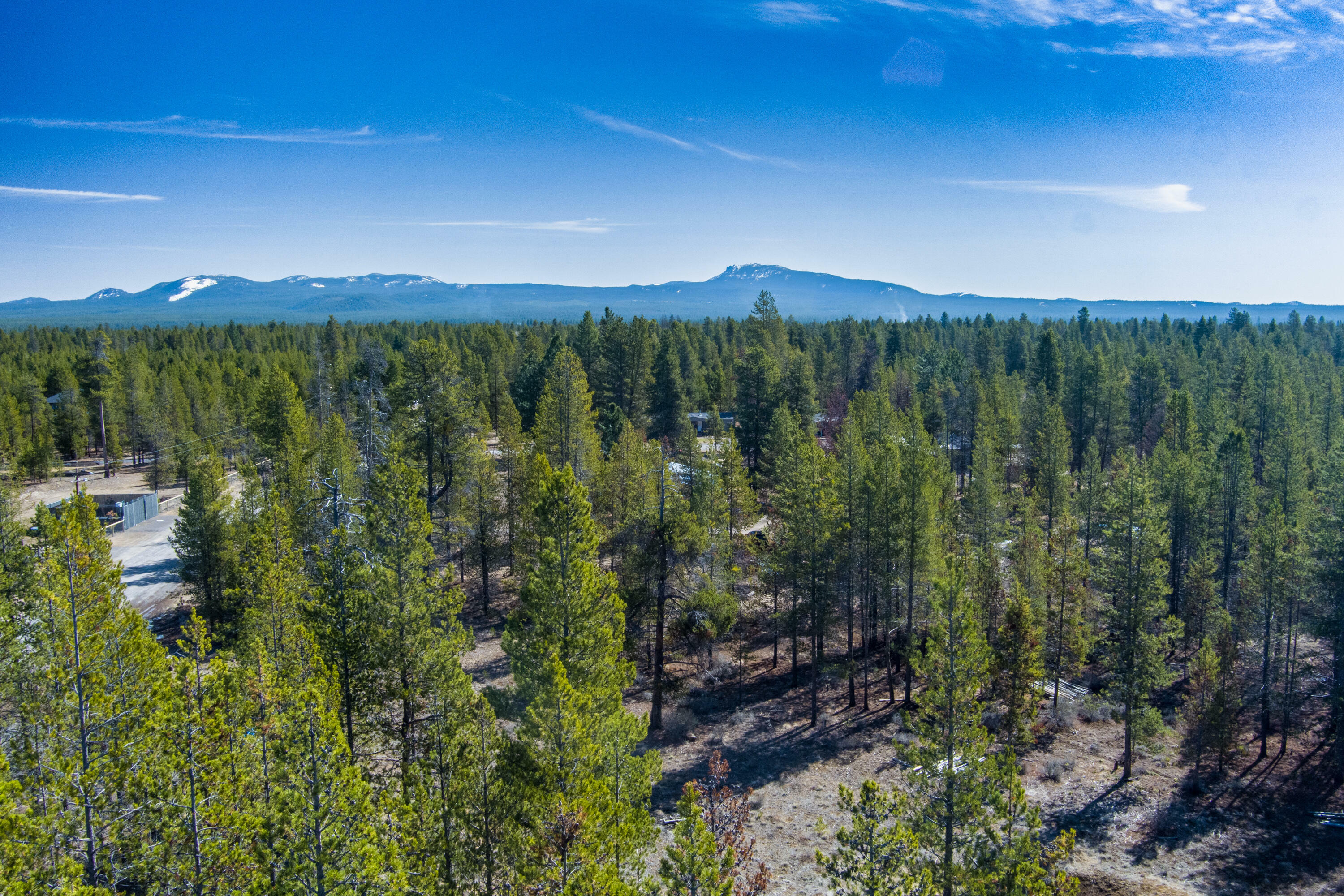 Property Photo:  16781 Cagle Road  OR 97739 
