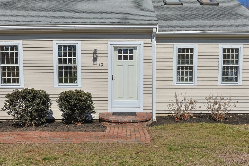 Property Photo:  22 Merideth Way  MA 02632 