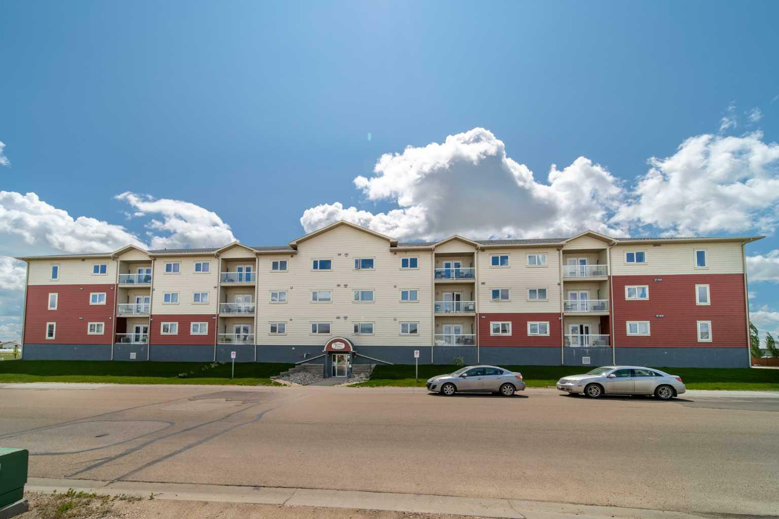 Property Photo: 2609 11 Avenue 210 AB T9W 0A3