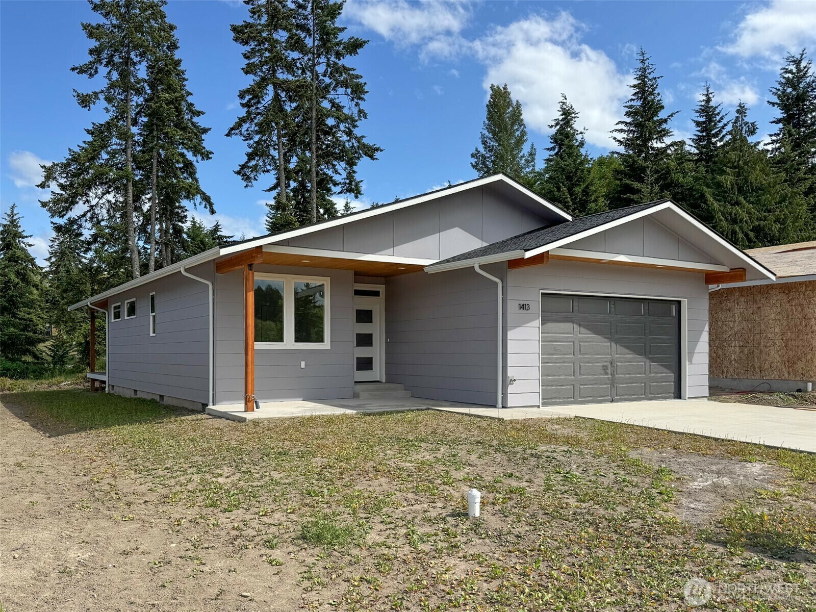 Property Photo: 1413 Discovery Loop WA 98363