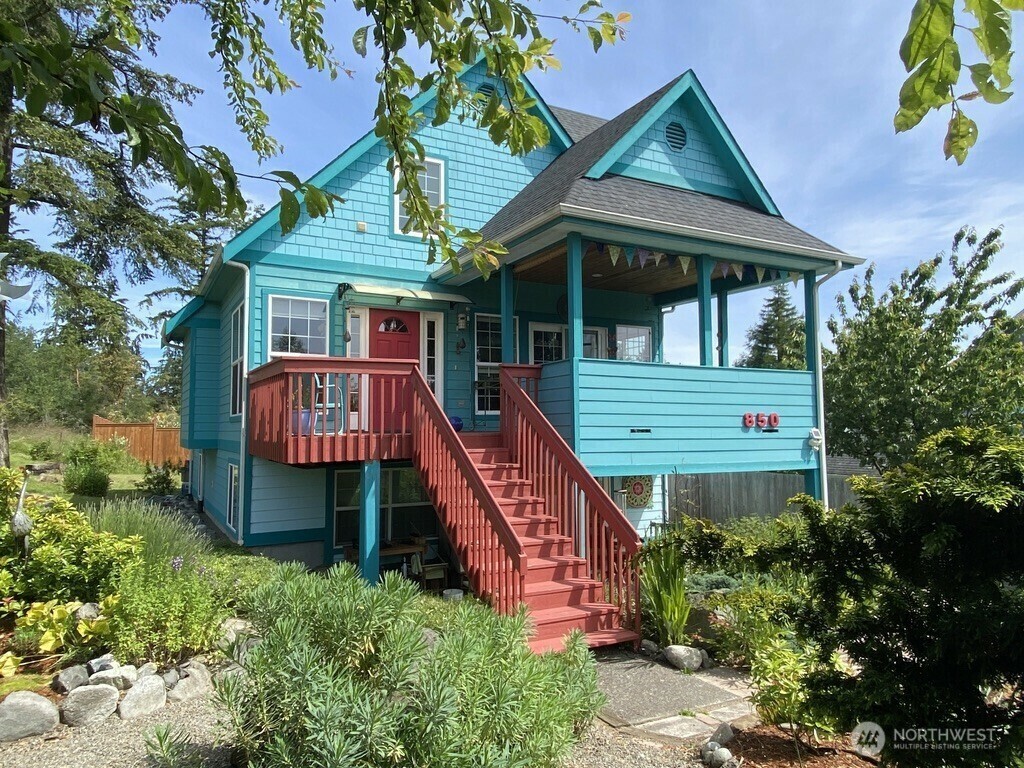 Property Photo: 850 10th Street WA 98368
