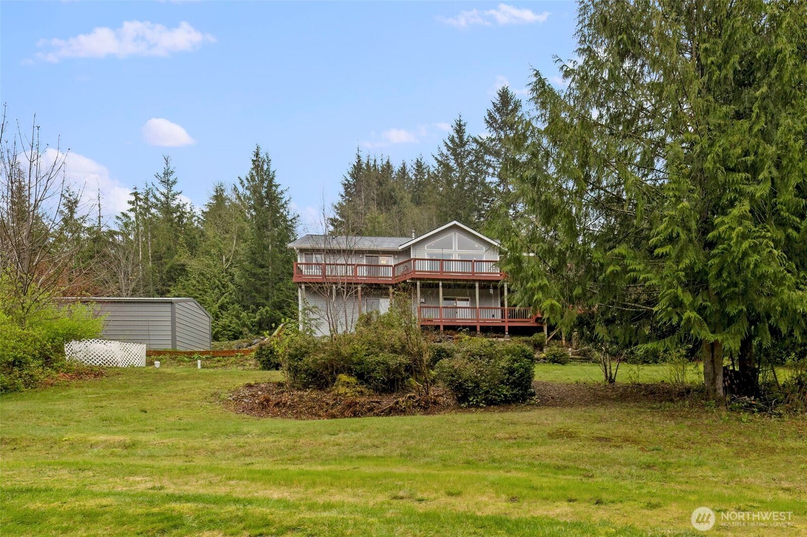 Property Photo: 120 E Fantasy Crest WA 98592