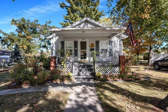 1037 E State Street  Traverse City MI 49686 photo