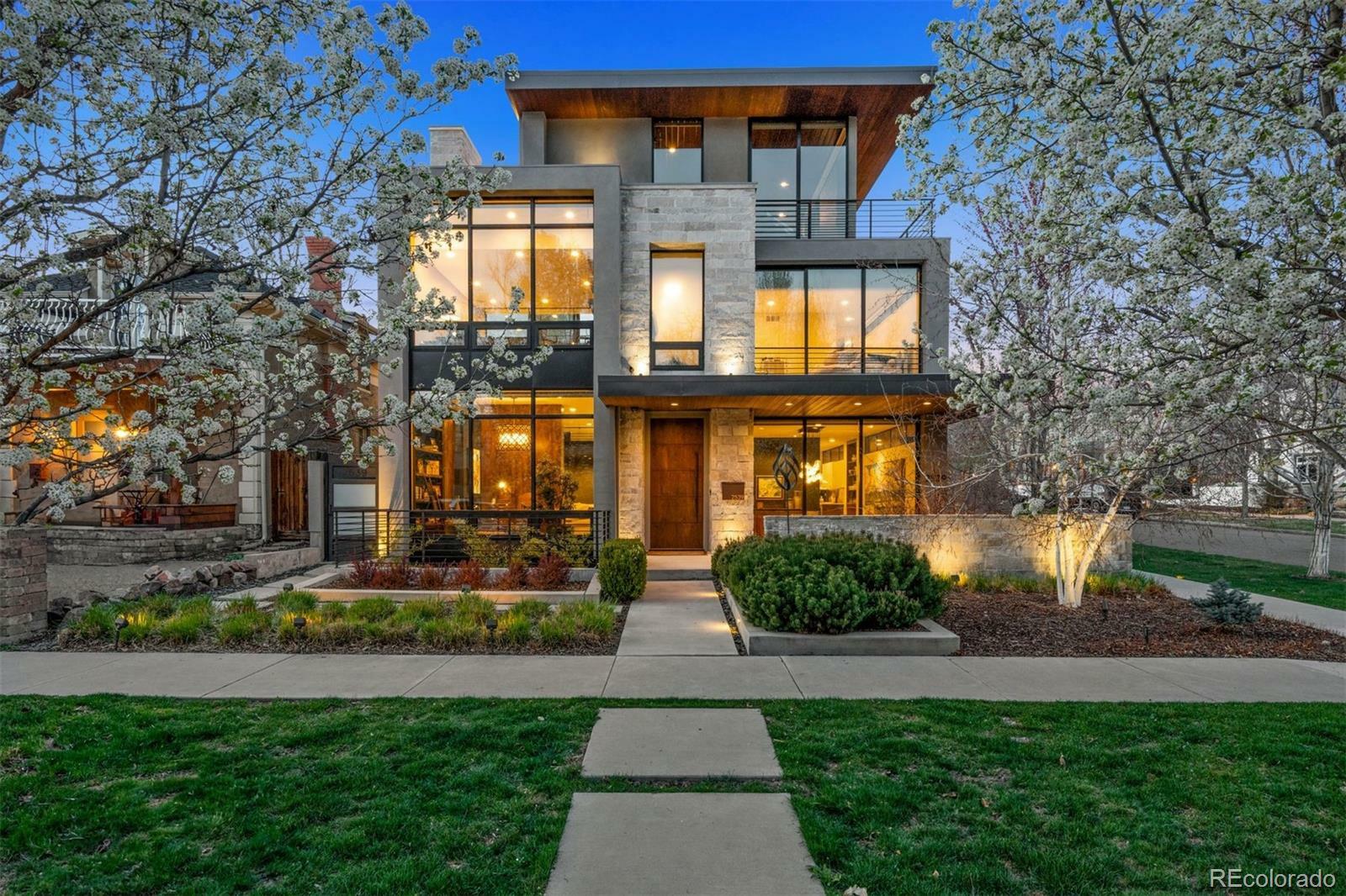 2539 E 5th Avenue  Denver CO 80206 photo