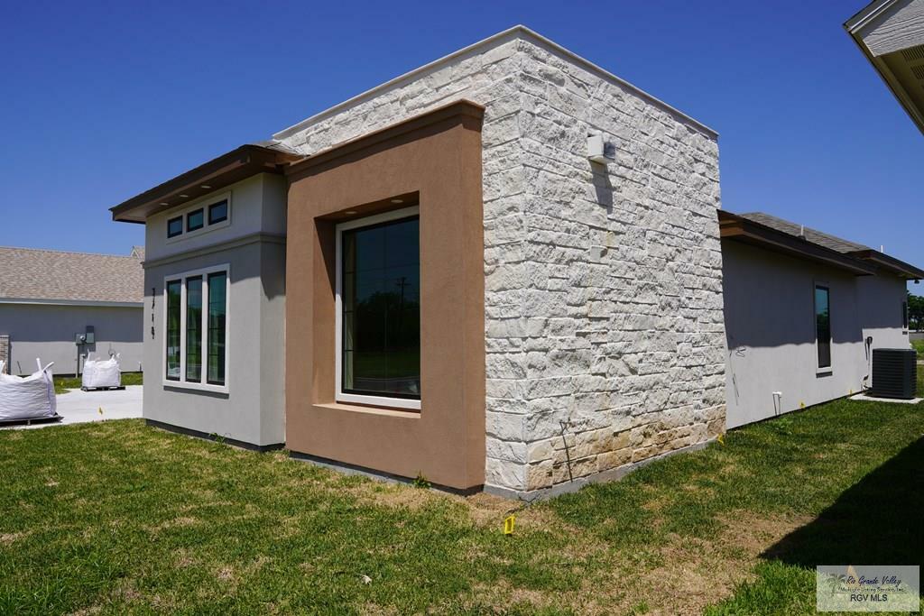 Property Photo: 3718 White Rock Circle TX 78552