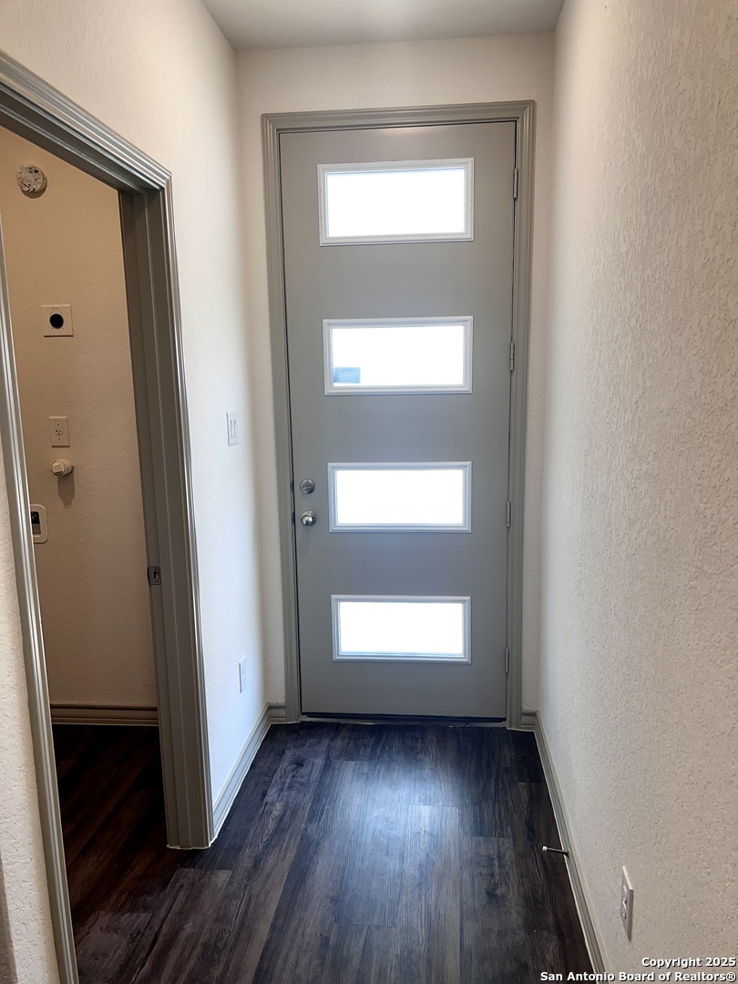 Property Photo: 310 W Evergreen St #113 TX 78212