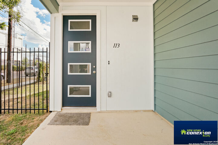 Property Photo:  310 W Evergreen St #113  TX 78212 