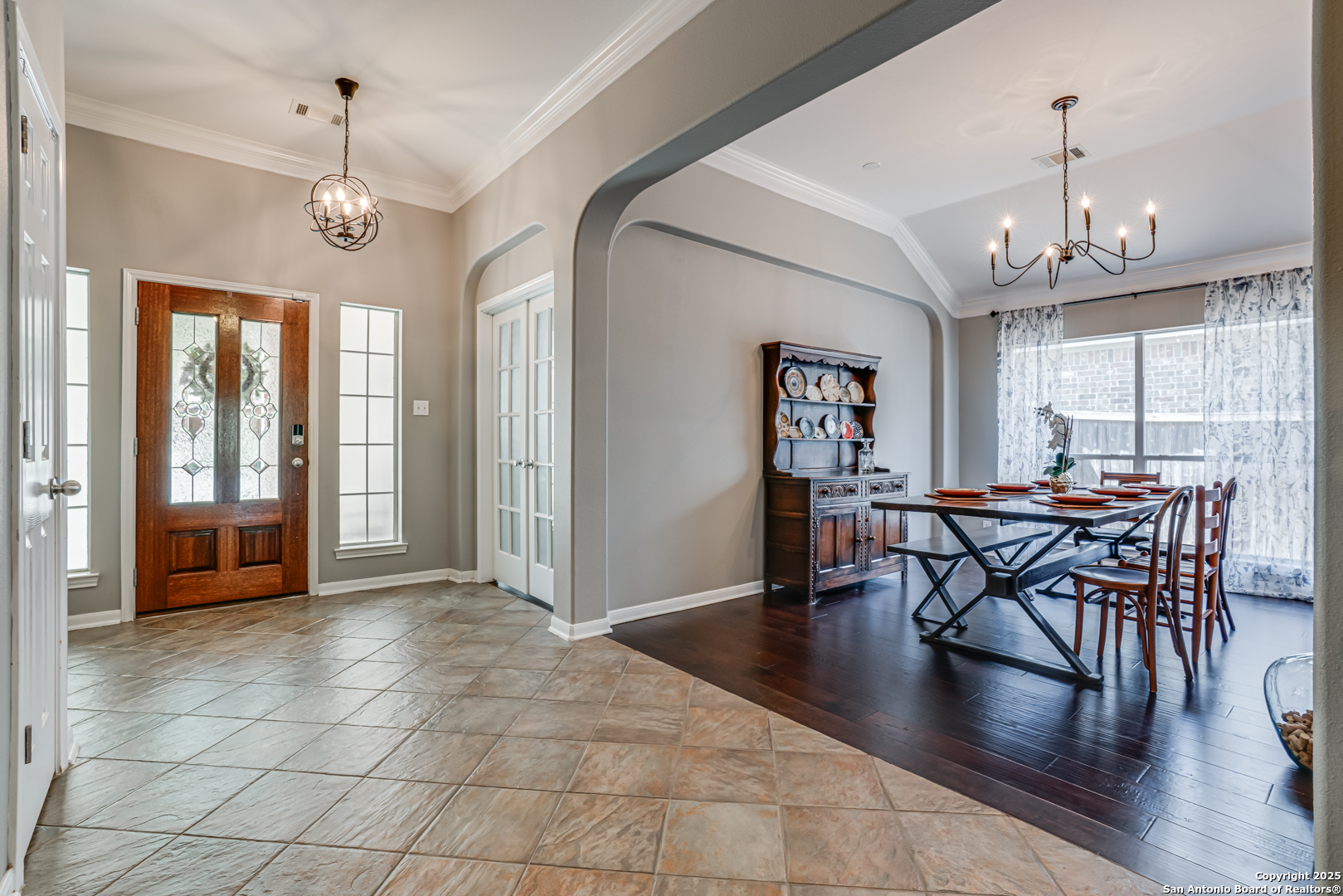 Property Photo: 710 Aster TX 78256