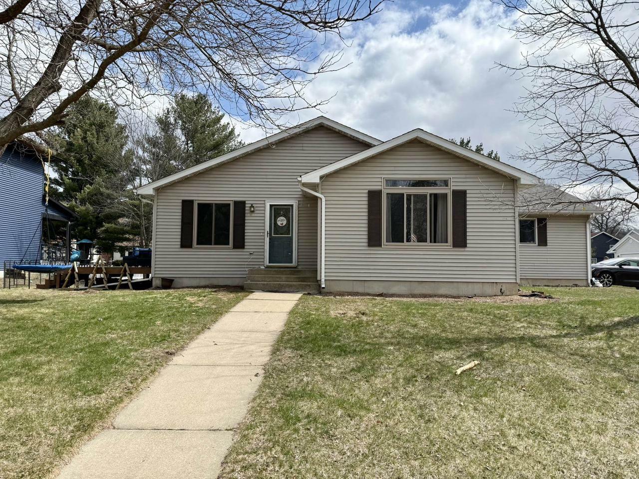 Property Photo: 1411 Jennifer Avenue WI 54660