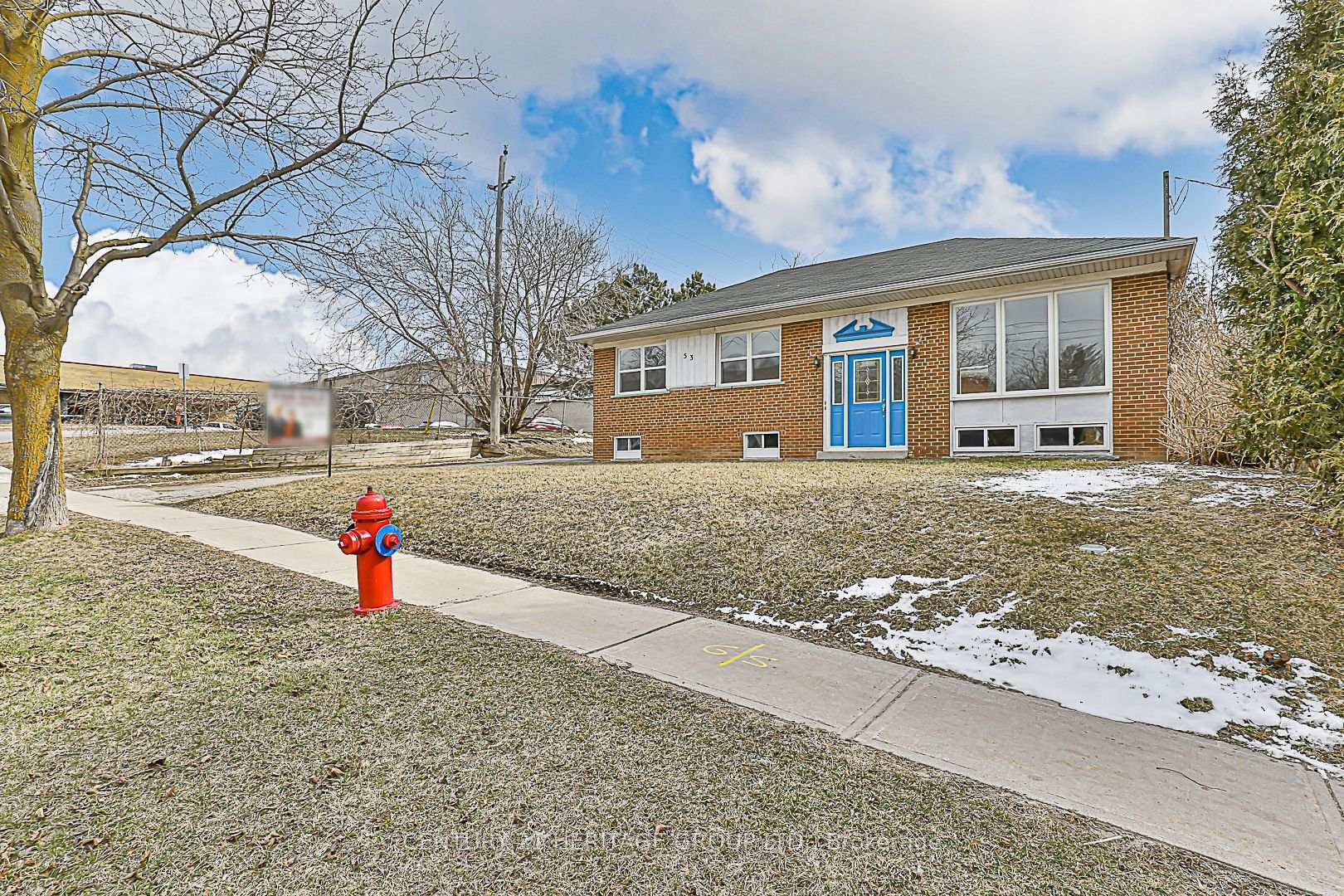 Photo de la propriété: 53 Wilstead Drive ON L3Y 4T8