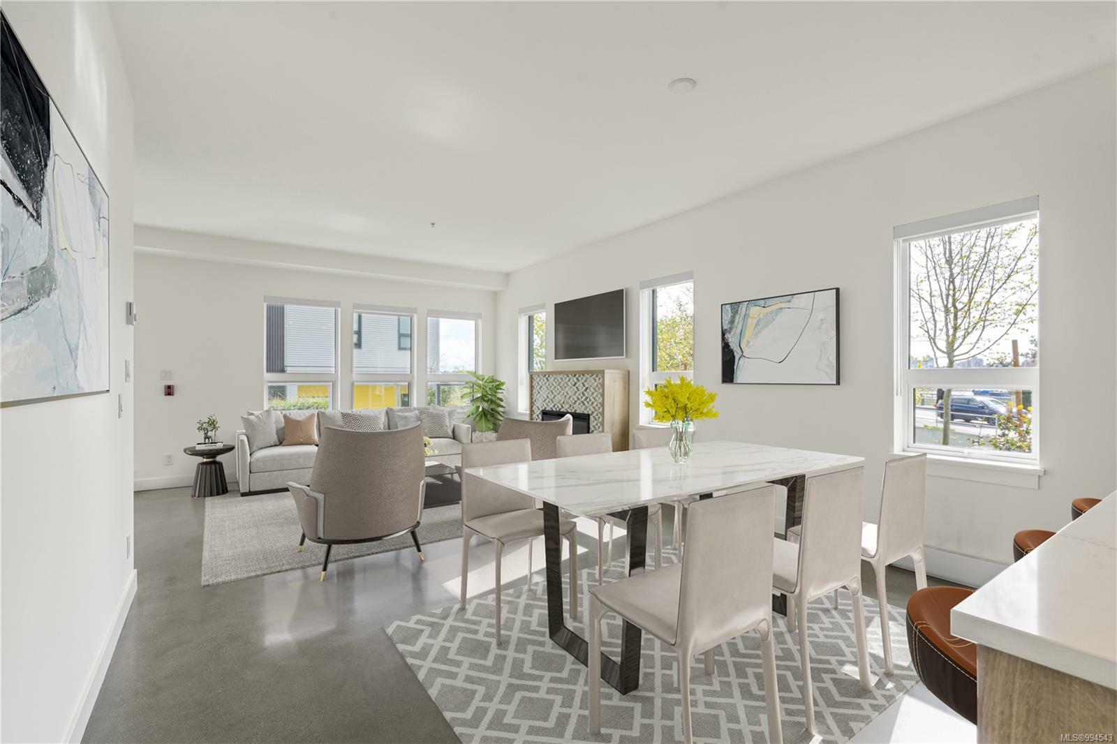 Property Photo: 757 Tyee Rd 109 BC V9A 0J6