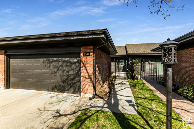 Property Photo: 1357 E Ridgewood Ln S UT 84010