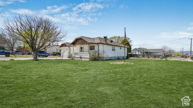 Property Photo: 687 N 700 E UT 84648
