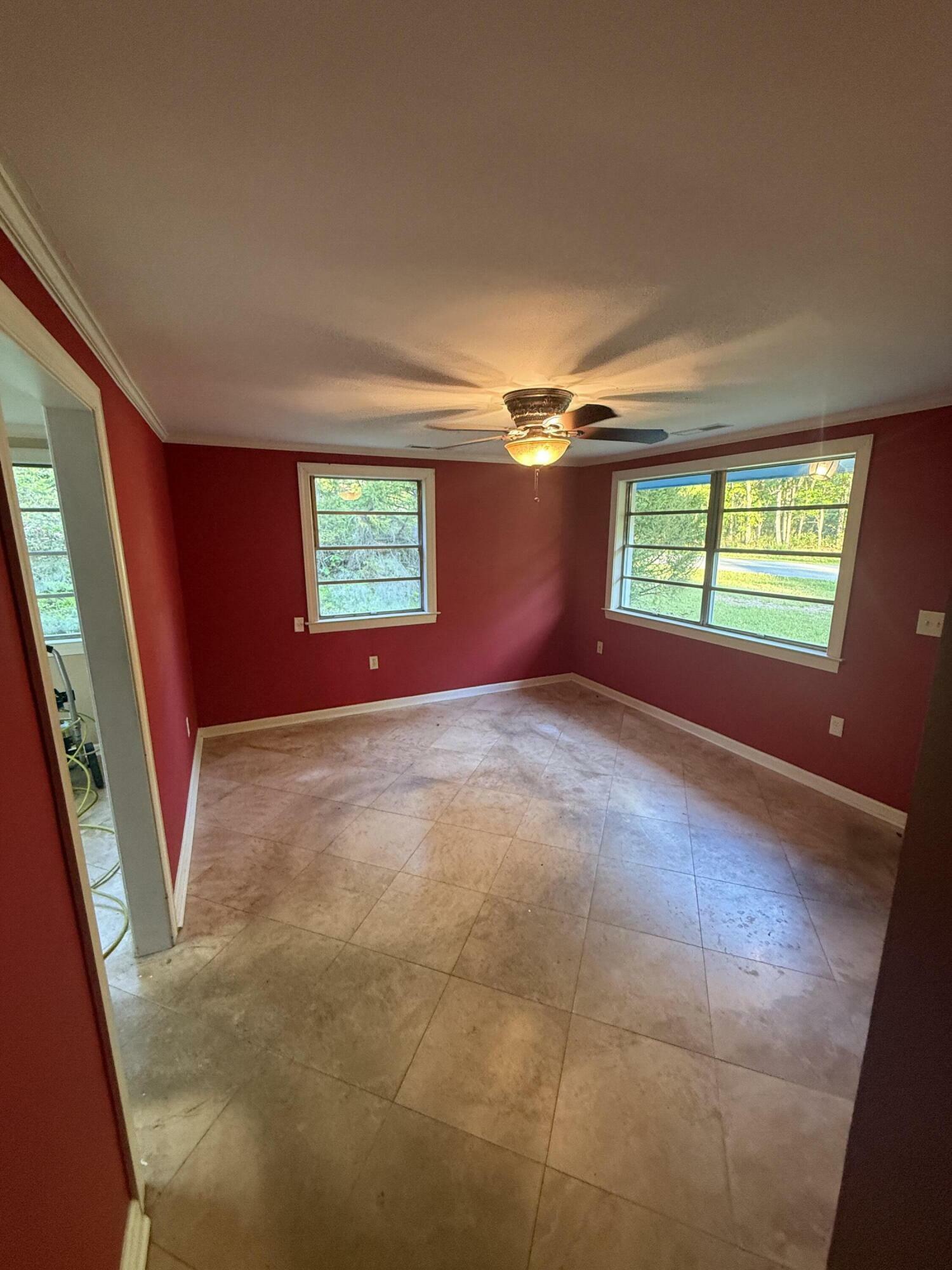 Property Photo: 1633 Southwick Drive SC 29455