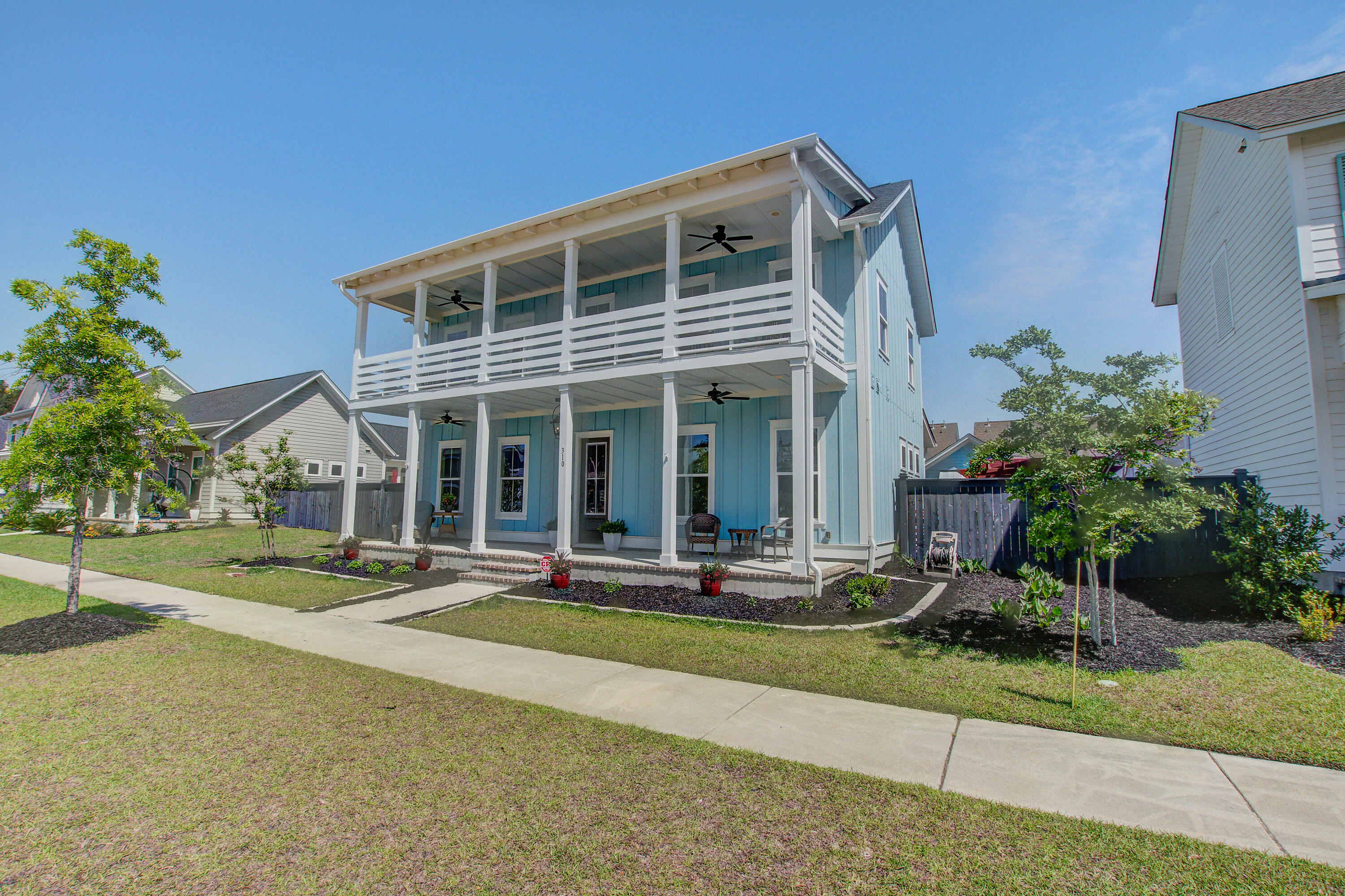 Property Photo: 310 Ripple Park Drive SC 29486